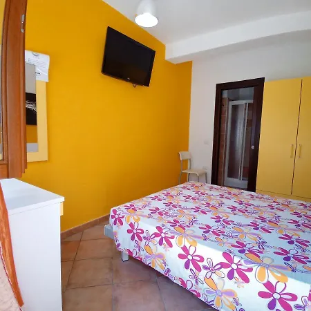 Nocleg ze śniadaniem B&B La Caletta