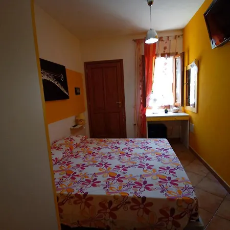 Alojamento de Acomodação e Pequeno-almoço B&B La Caletta